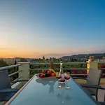 Villa Lagoon By 